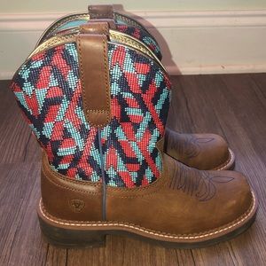 Ariat Boots (GREAT CONDITION)